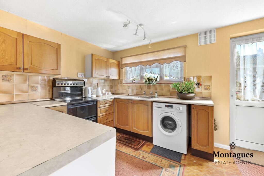 House in Chelmsford - View 6