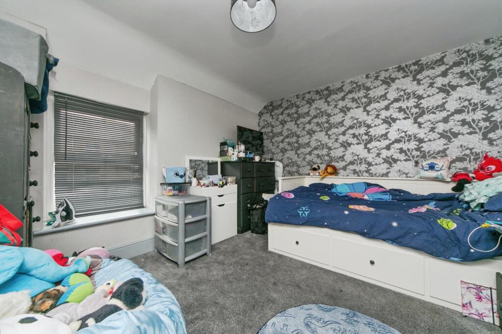 House in Old Colwyn, Conwy - View 3