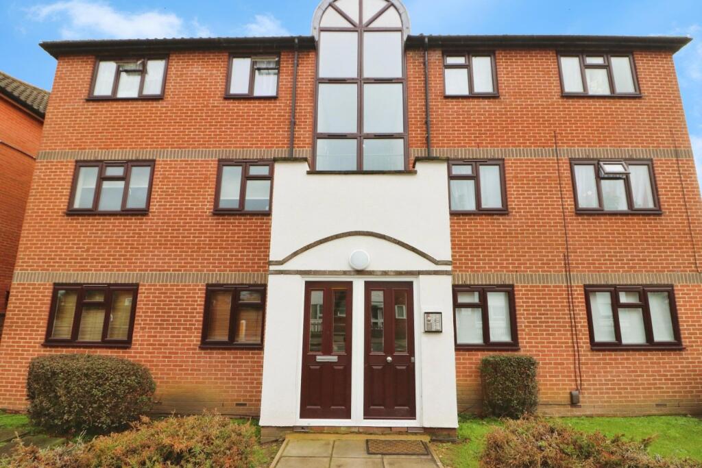 Main image of property: New North Road, Ilford, IG6