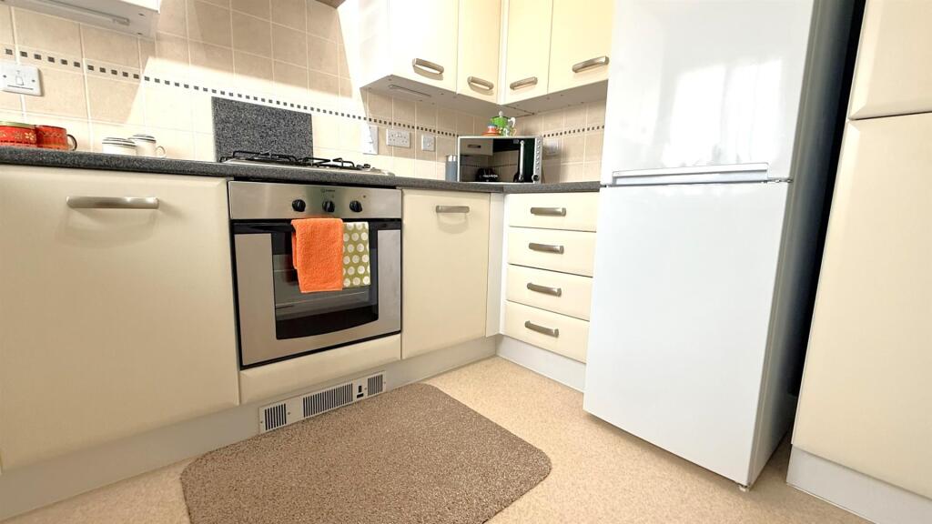 Apartment in Birmingham - More
