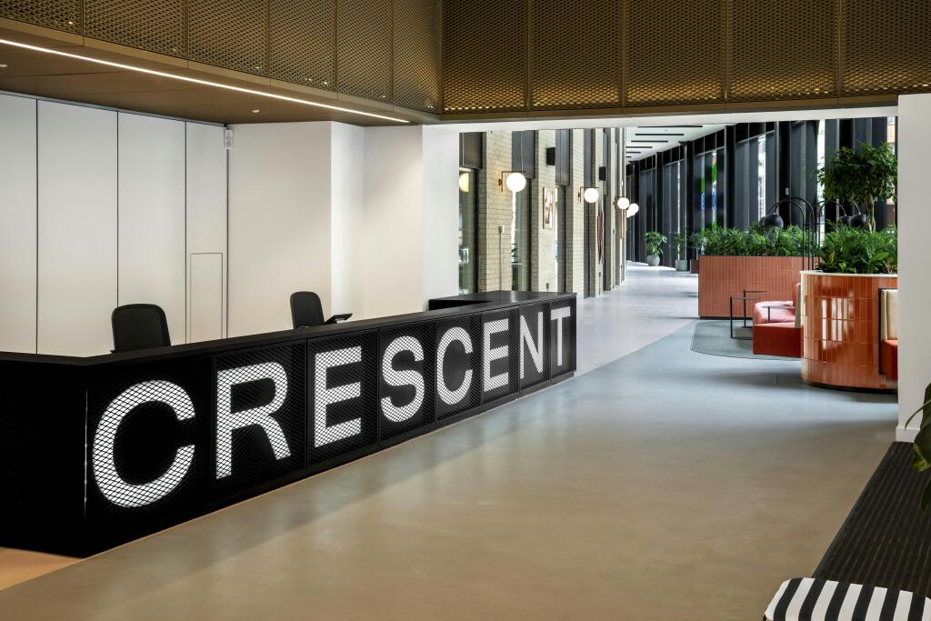 CEG_Crescent_Ribbon11.jpg