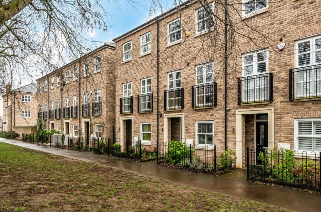 Main image of property: Lovegrove Way, London