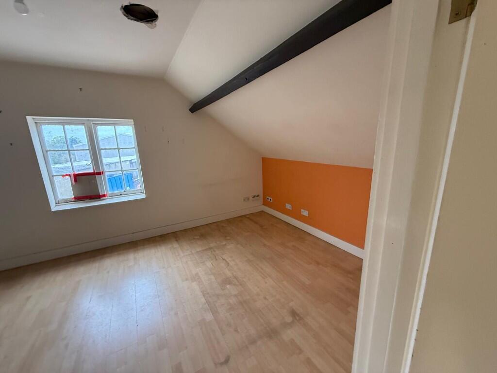 1st floor landing