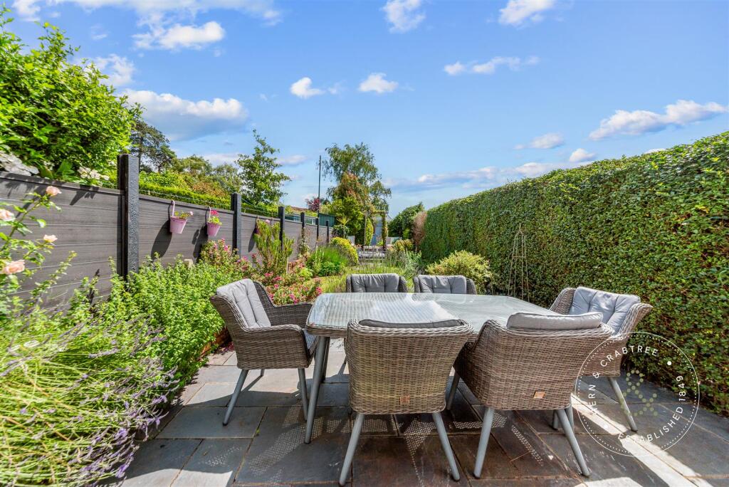 Fairwater Grove West, Llandaff, Cardiff photo 4