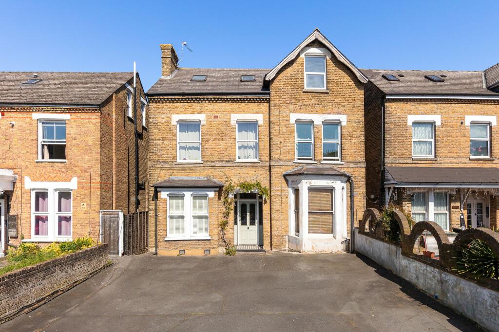 Main image of property: Croydon Road, London, SE20