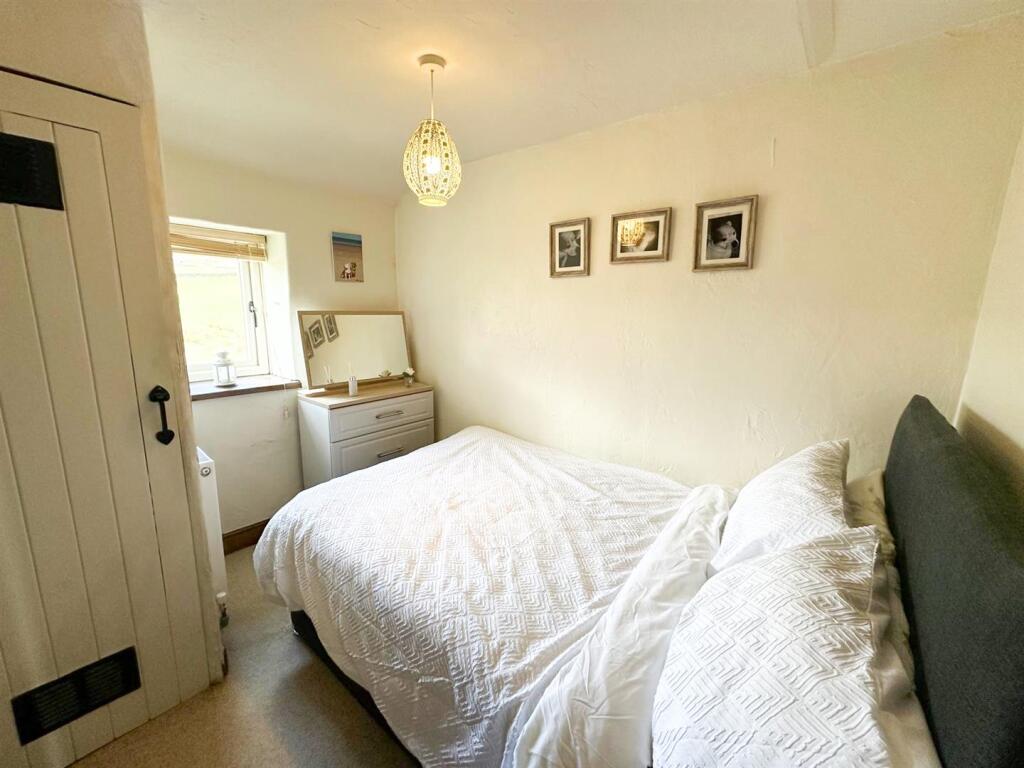 Additional image 14 of Gill Lane, Cowling