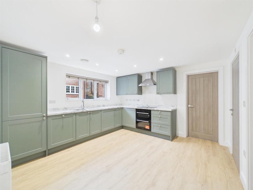 Main image of property: Fishers Courtyard, Breedon-On-The-Hill, DE73 8AN