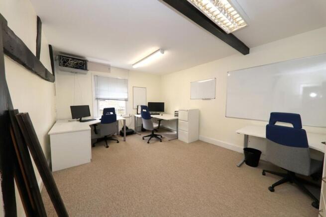 Office 1 (2)