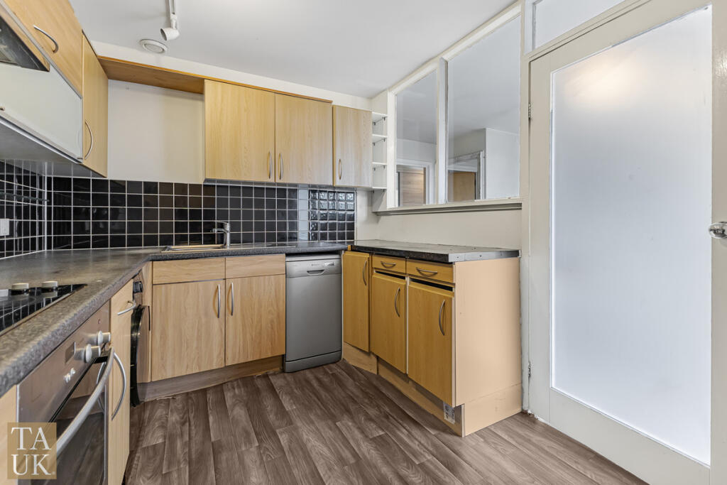 Apartment in Bolton - More
