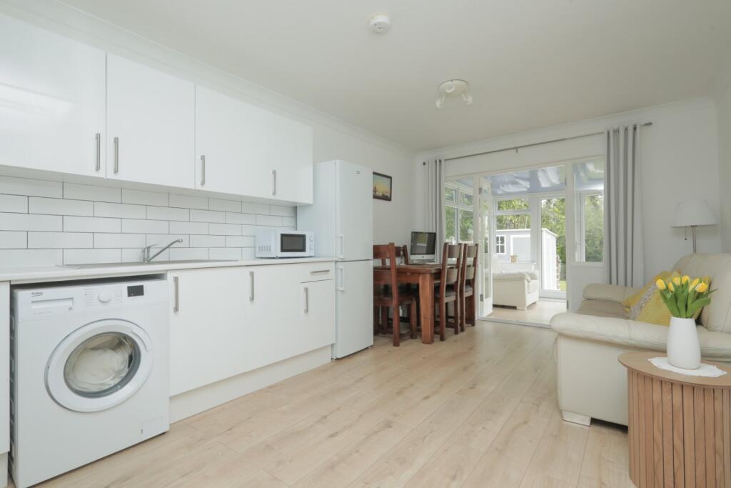 House in Canterbury, The King's Mile - View 4
