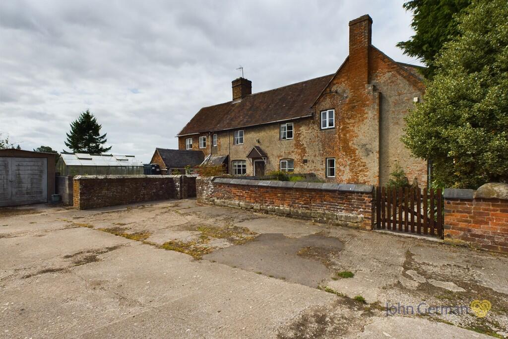 6-bed other on Roston, Ashbourne, £900,000