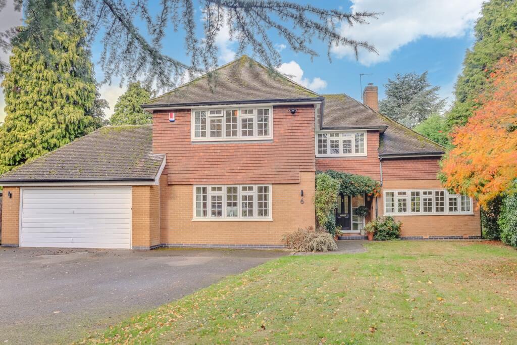5-bed detached on Holt Drive, Kirby Muxloe, LE9, £840,000