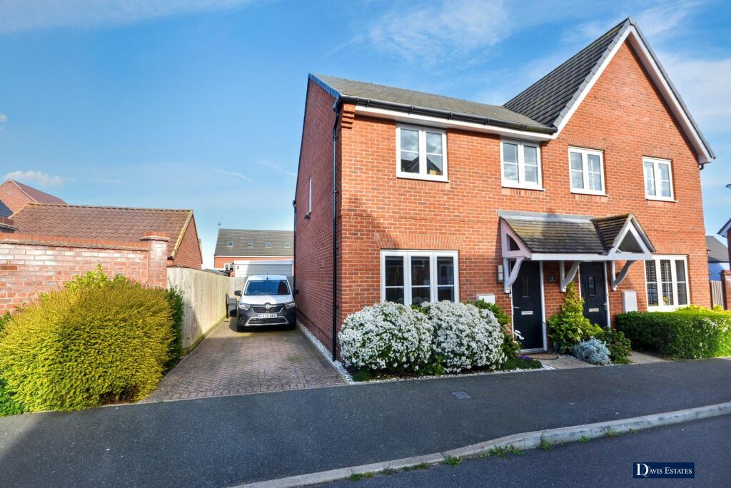 Main image of property: Bruton Link, Dunton Fields, Laindon, Basildon