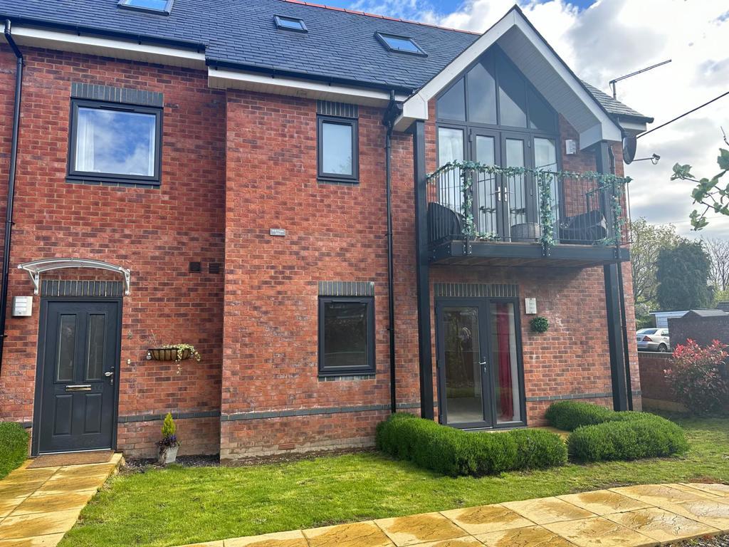 Apartment in Eastleigh, Hound - View 2