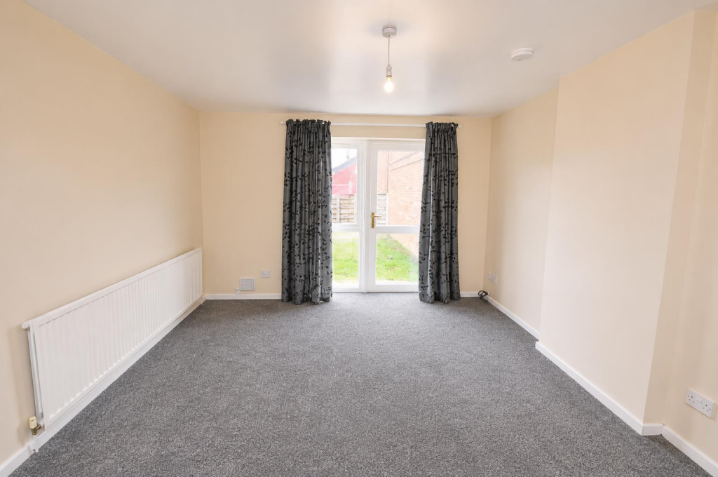 House in Wakefield - View 3