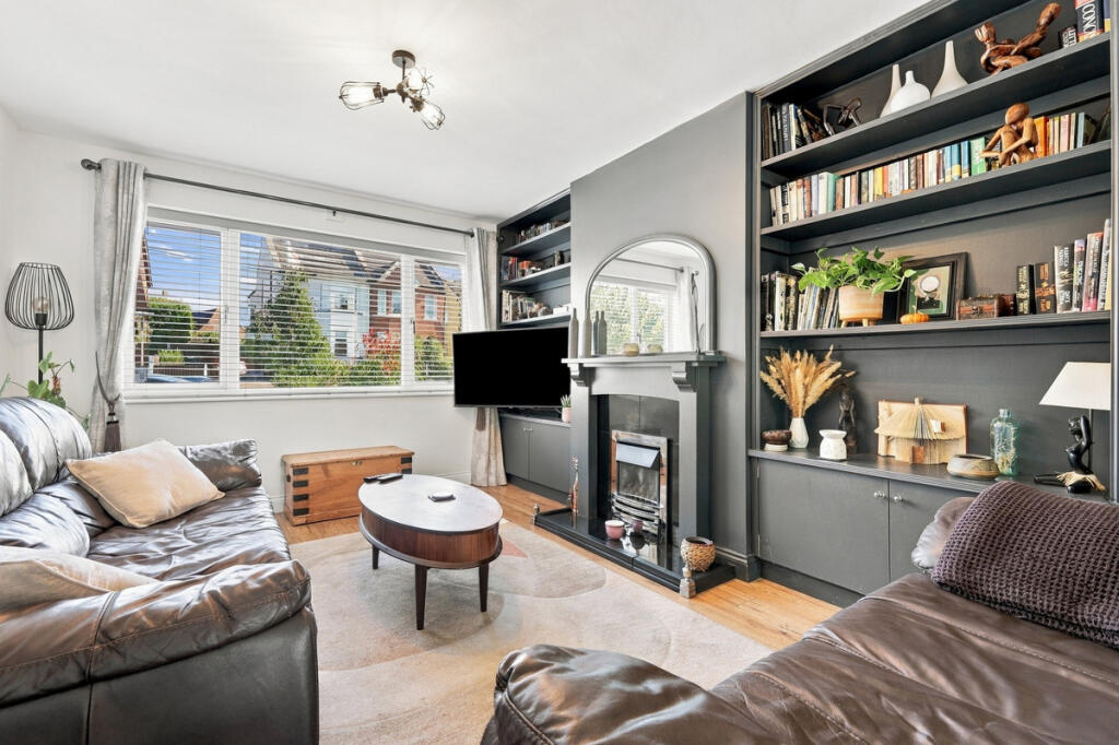 House in Basildon, Essex - View 5