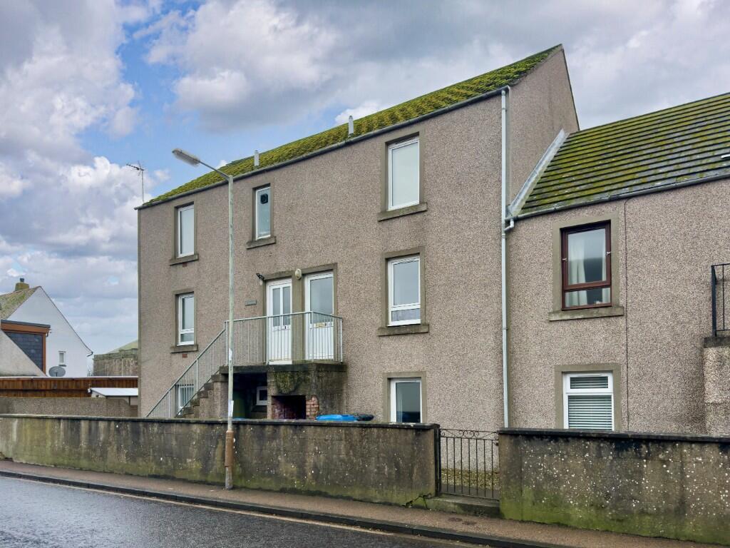Main image of property: Patons Lane, Montrose, Angus, DD10