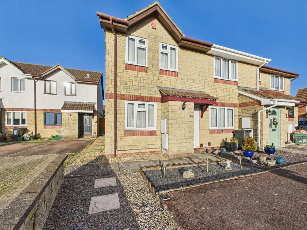 2-bed semi-detached on Pennycress, Locking Castle, Weston-Super-Mare, BS22, £242,000