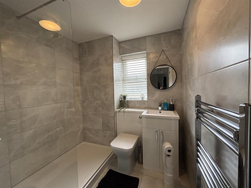 Apartment in Leicester - More