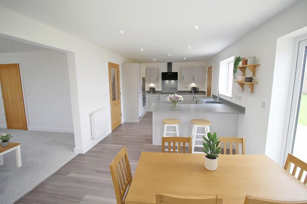4-bed detached on Plot 24, Keston Fields, Pinchbeck, Spalding, Lincolnshire, PE11, £400,000