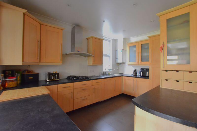 Lowick Road, Harrow photo 4