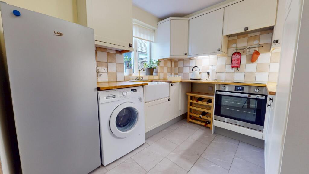 Woodhouse Lane, Horsehay, Telford, Telford And Wrekin, TF4 3BL photo 2