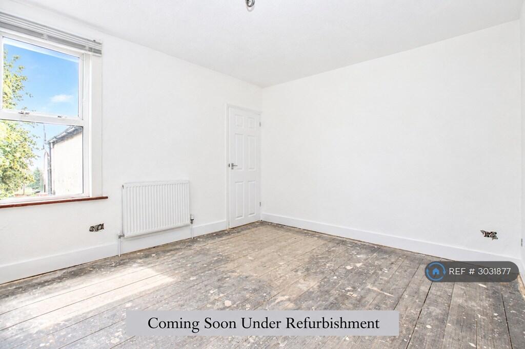 House in Gillingham, Hale - View 4
