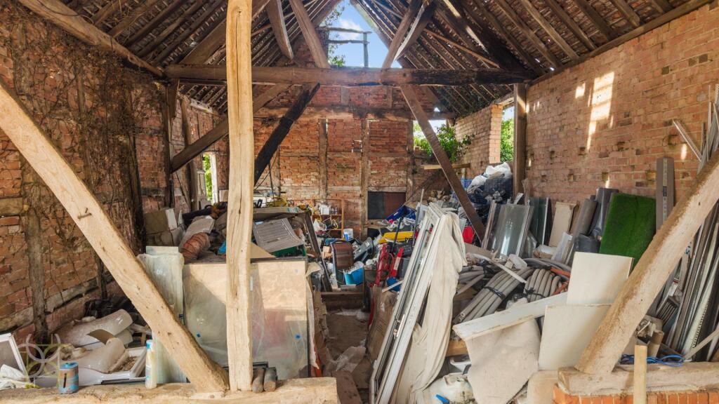 House in Worcester - View 4