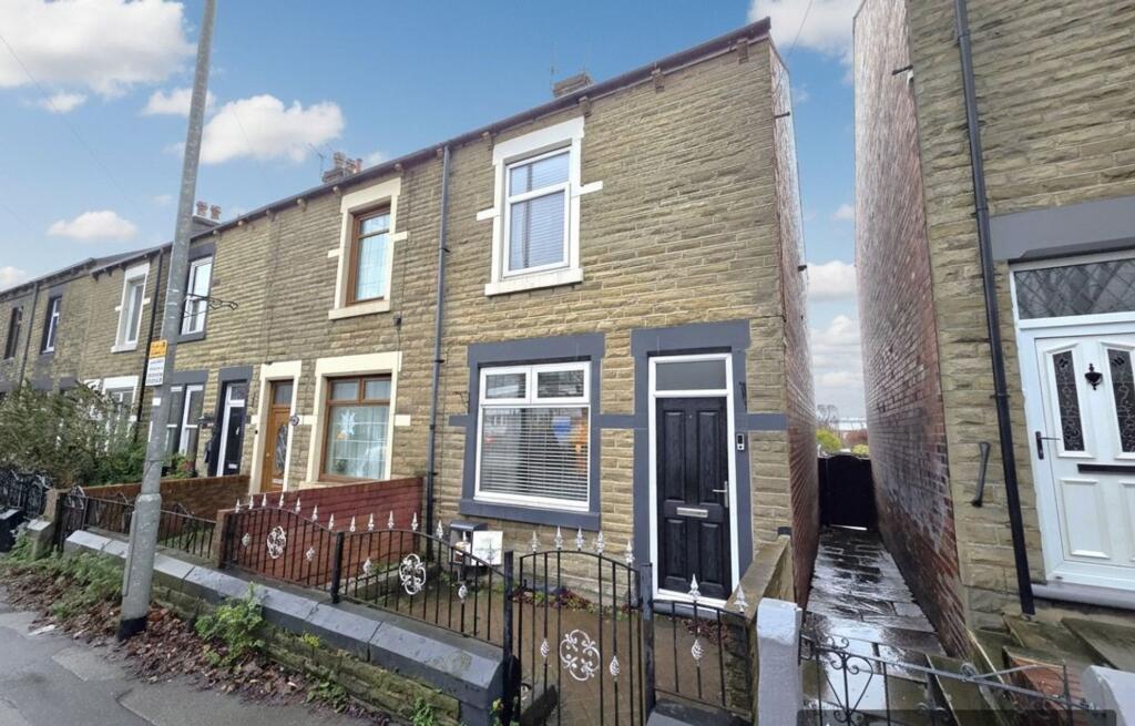 Main image of property: Pogmoor Road, Barnsley, S75