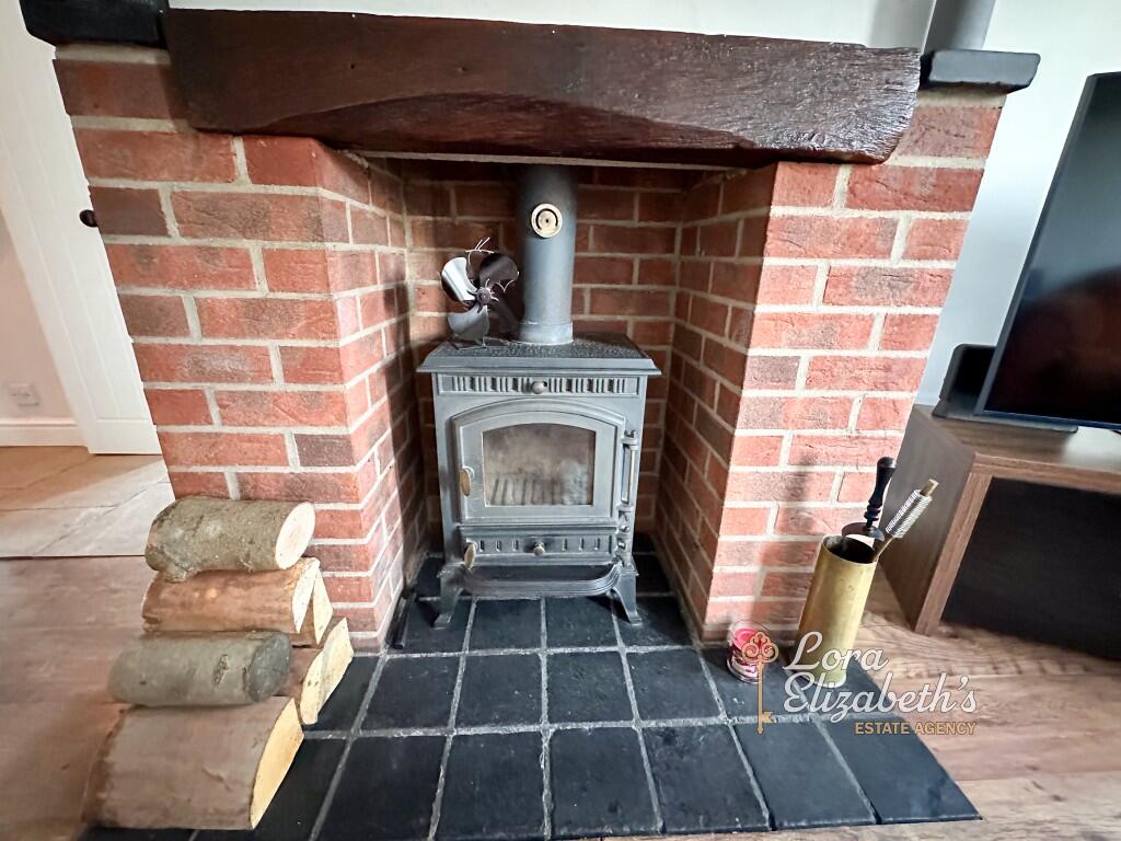 Park Hall Road, Mansfield Woodhouse, Nottinghamshire, NG19 photo 3