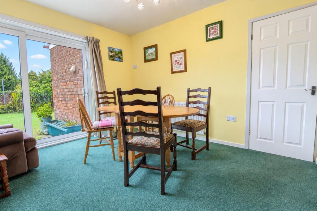 House in Billingham, Stockton-on-Tees - More