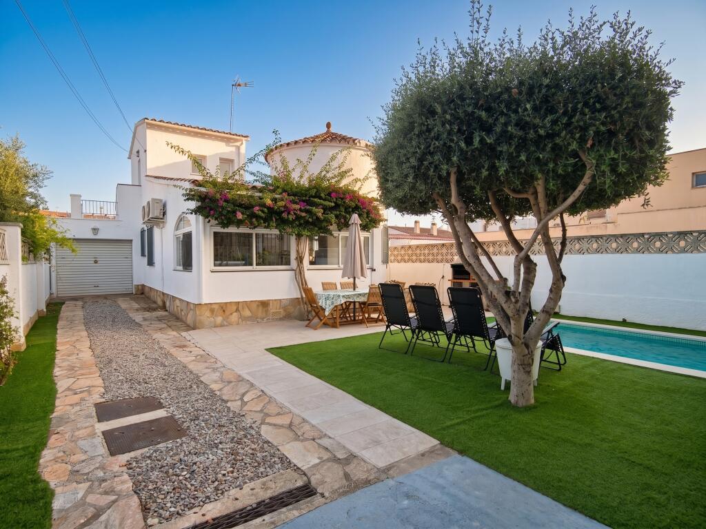 Main image of property: Catalonia, Girona, Empuriabrava