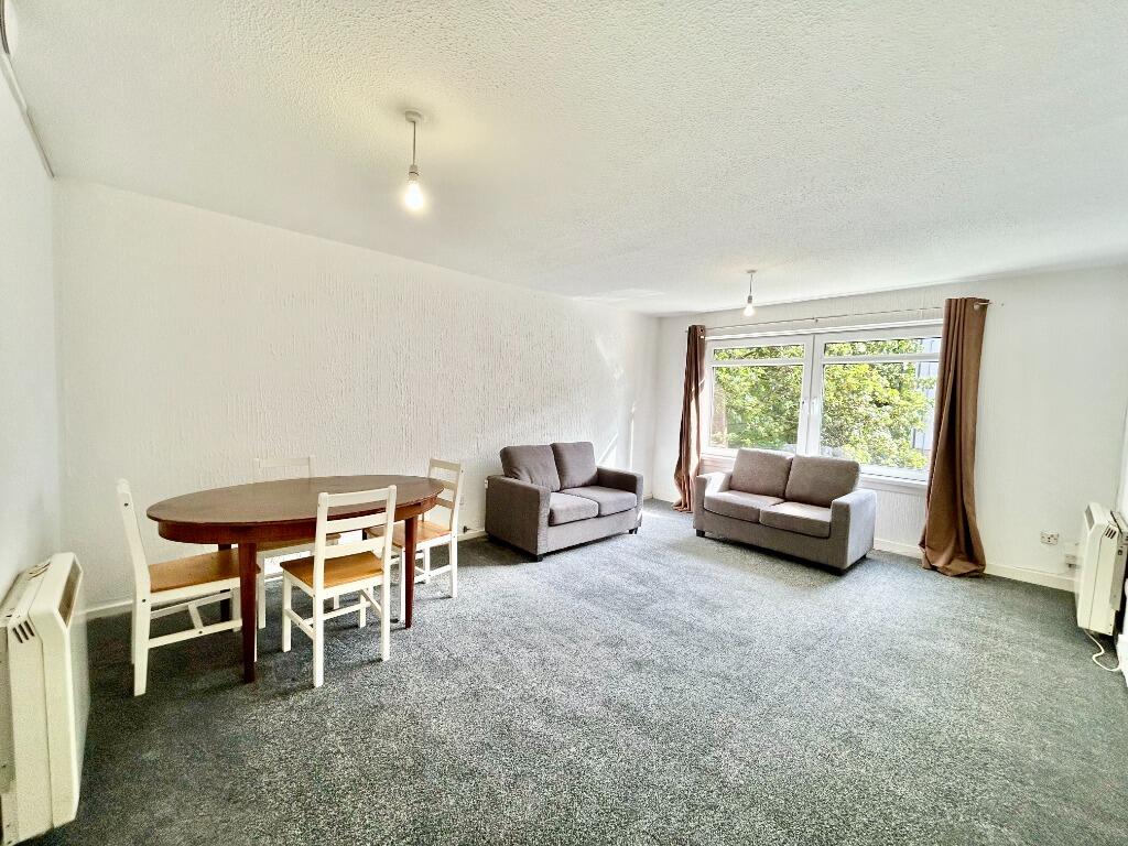 Apartment in Glasgow - View 2