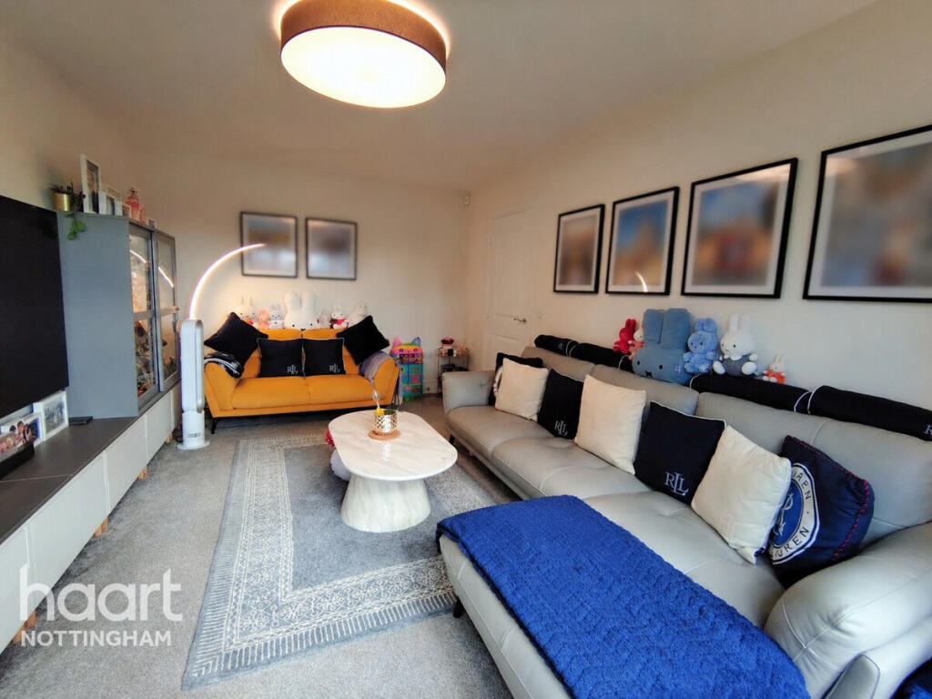House in Rushcliffe, Newton Garden Village, Newton - View 3