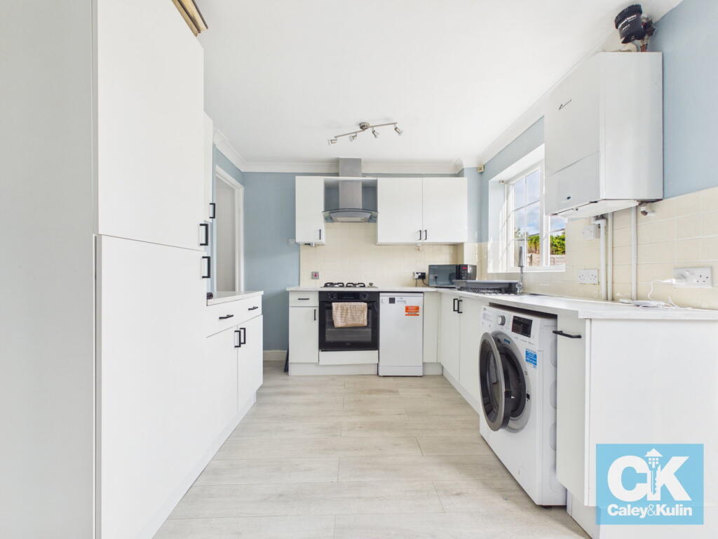 House in Cannock Chase, Pye Green, Hednesford - More