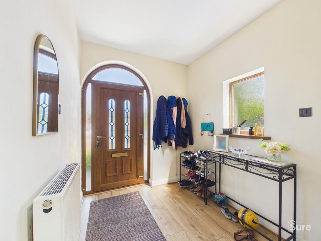 House in Burton-on-Trent, Branston - View 3