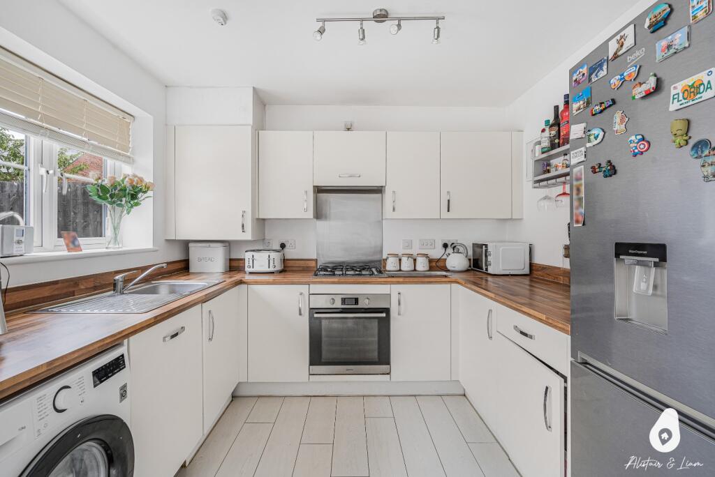 House in Cherwell, Kingsmere, Bicester - More