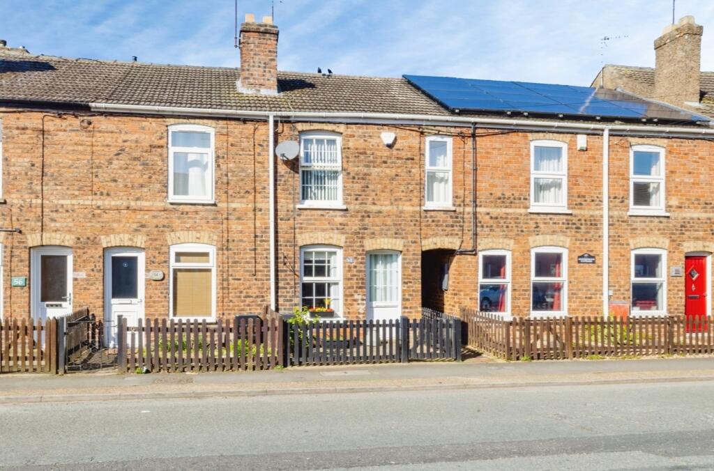 Main image of property: Grantham Road, Bracebridge Heath, Lincoln, LN4