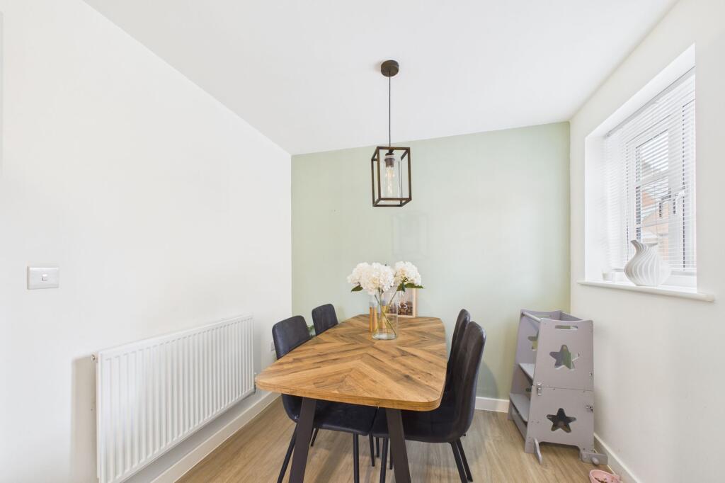 House in Towcester, West Northamptonshire - More
