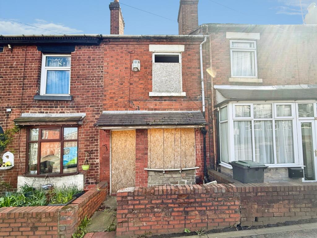 Main image of property: 52 Ford Green Road, Stoke-On-Trent, Staffordshire ST6 1NX
