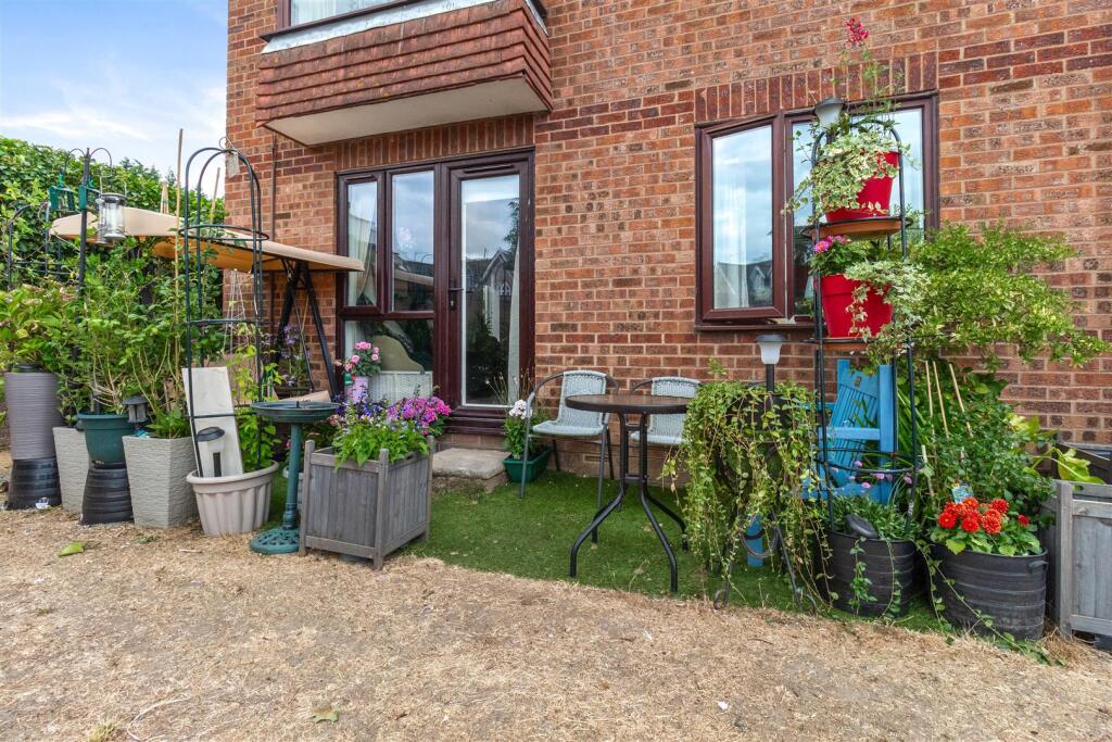 Main image of property: Penrith Court, Broadwater Street East