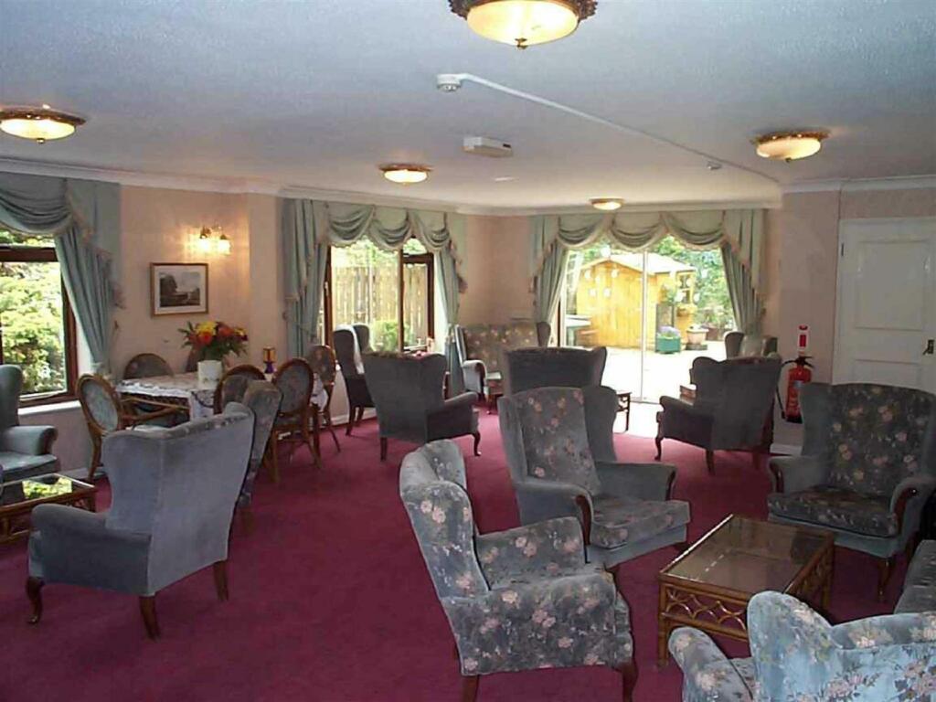 Forest Close, Chislehurst photo 5