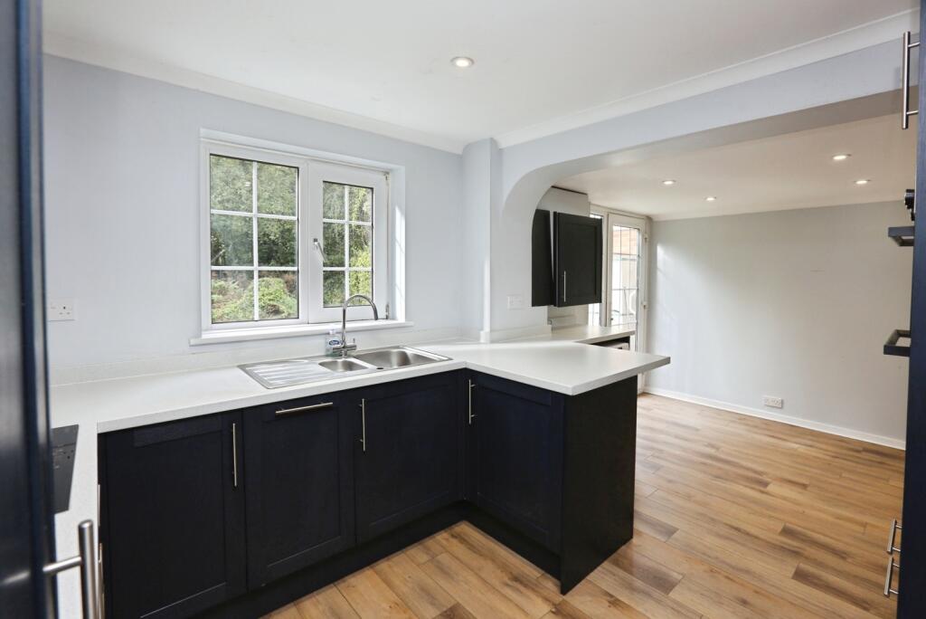 House in Eastleigh, Boyatt Wood - View 5