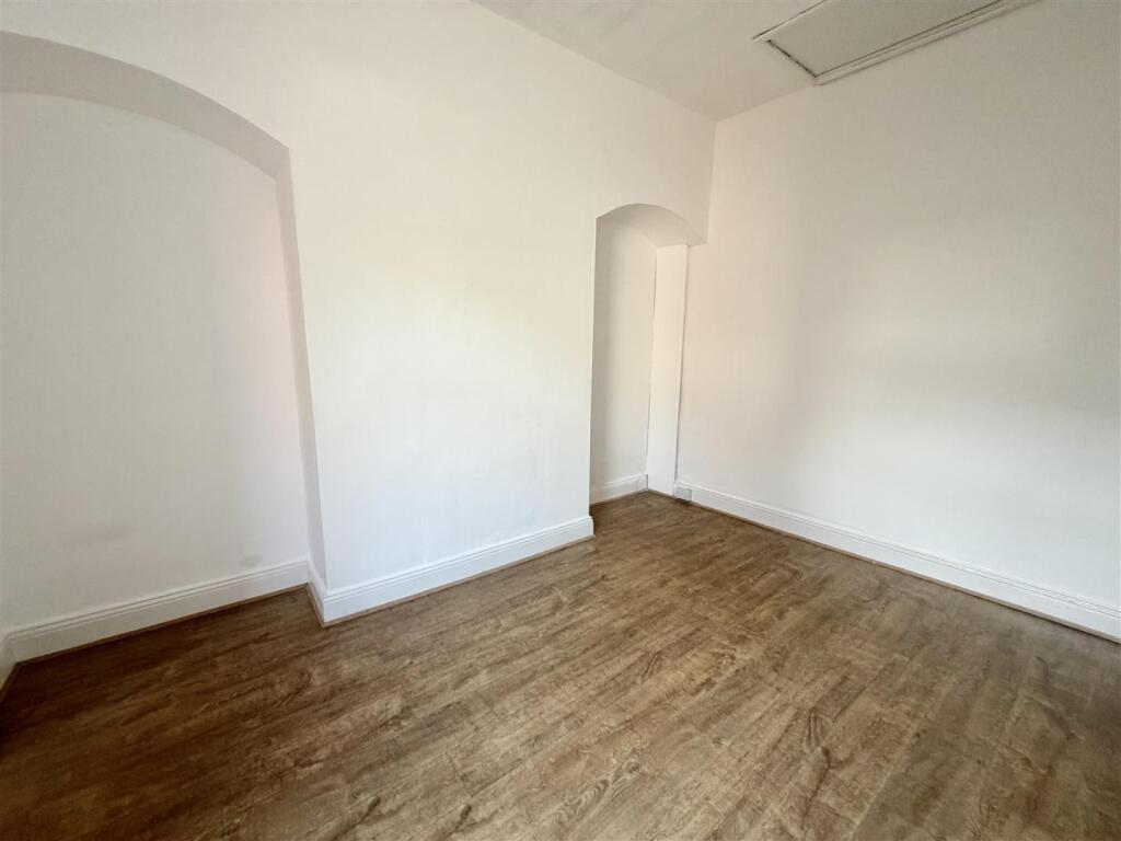 House in Sunderland, Roker - View 5