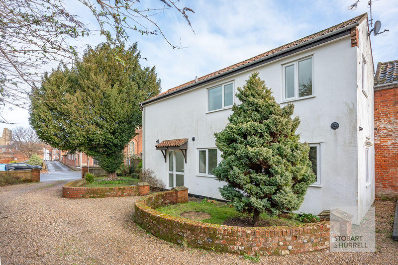 2-bed detached on Shire Cottage, Grammar School Road, North Walsham, Norfolk, £200,000