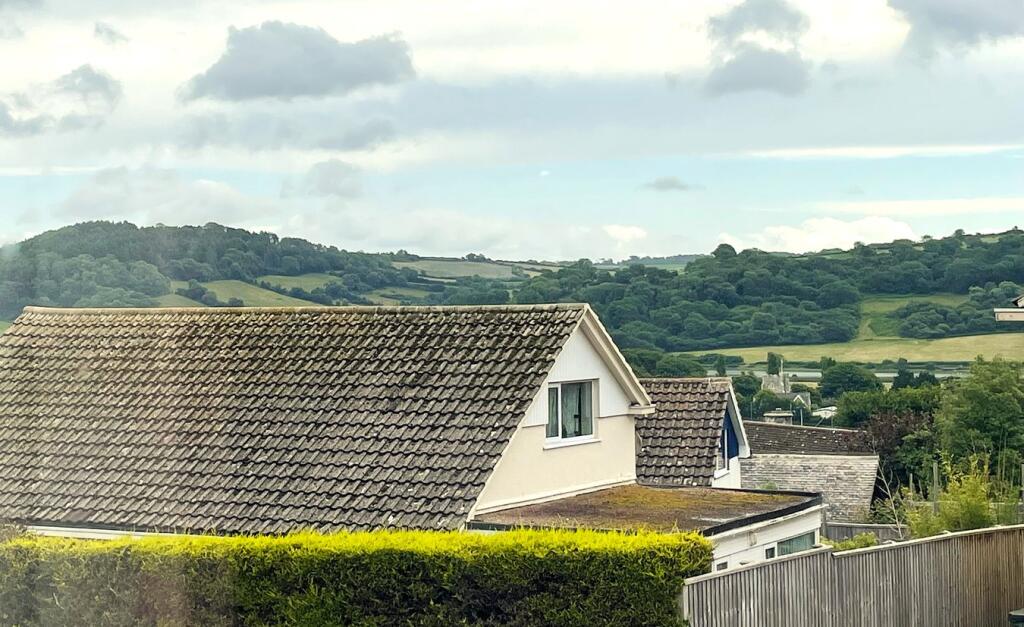 Townsend Avenue, Seaton, Devon, EX12 photo 4
