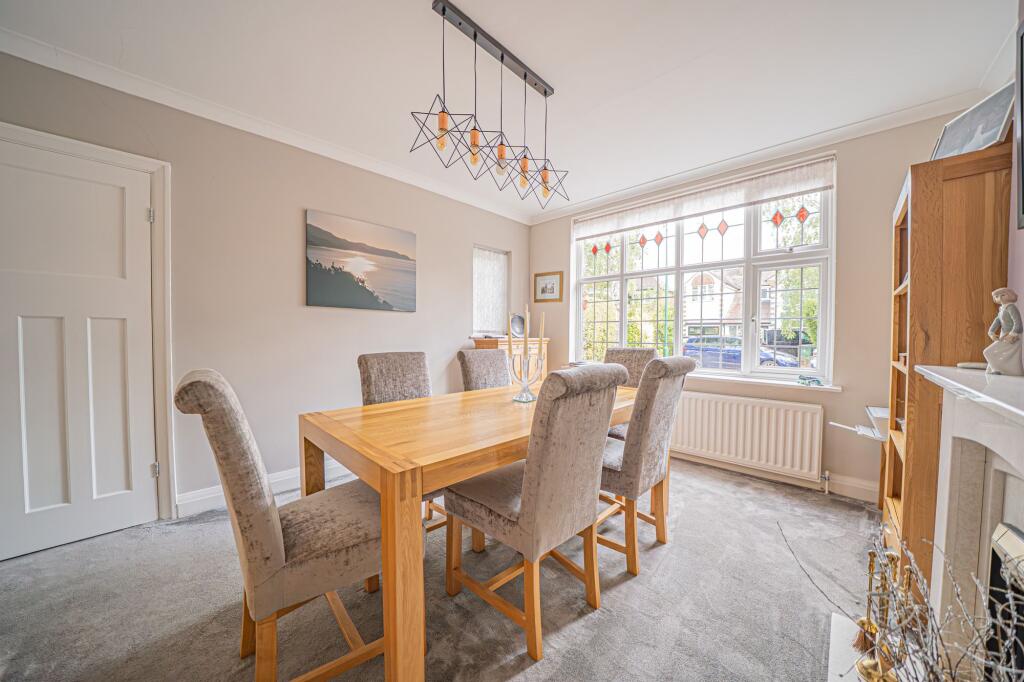 House in Solihull, West Midlands - More