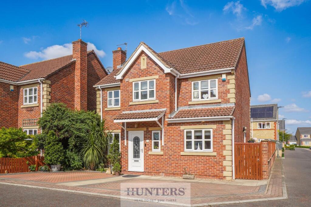 Main image of property: The Chestnuts, Pontefract