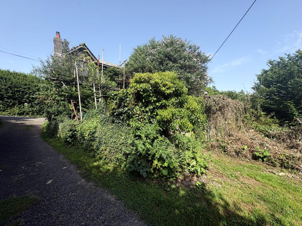 House in Plymouth - View 5