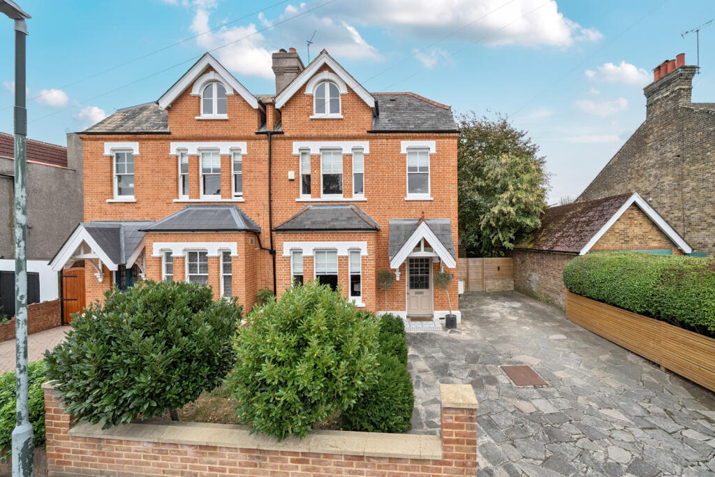 House in Dartford